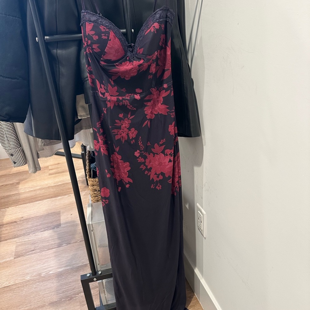 Elegant Black and Red Floral Dress